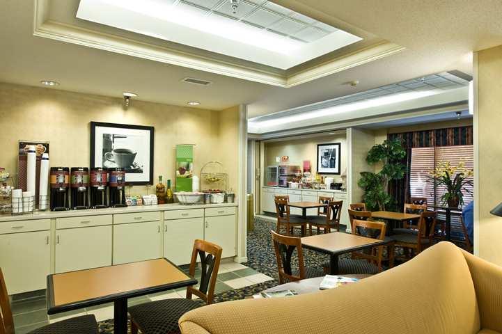 Hampton Inn Atlanta-Γούντστοκ Εξωτερικό φωτογραφία